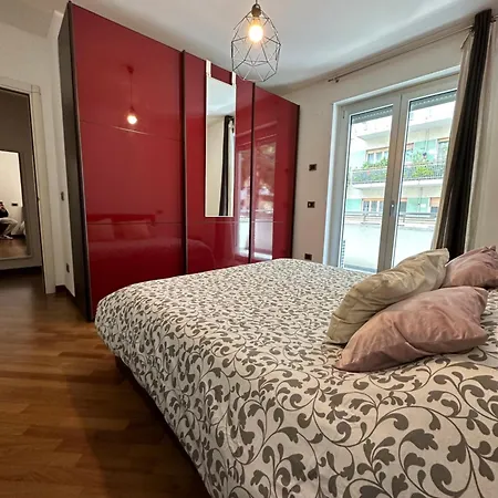 La Casa Di Yasmin_pescara Centro * ペスカーラ